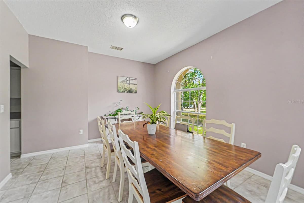 10724 PATRICK AVE — photo 5 of 27