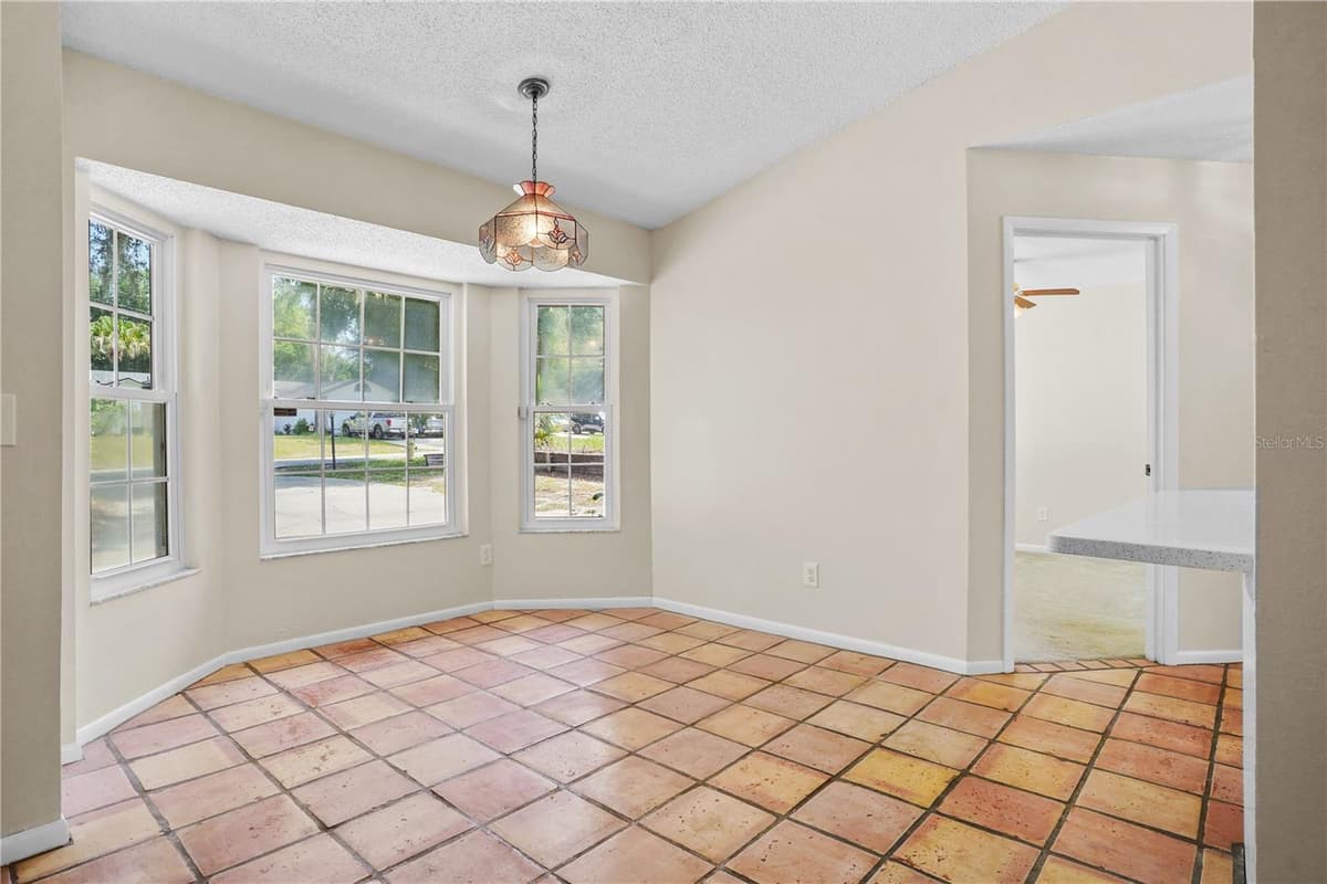 515 CLOUDCROFT DRIVE — photo 19 of 46