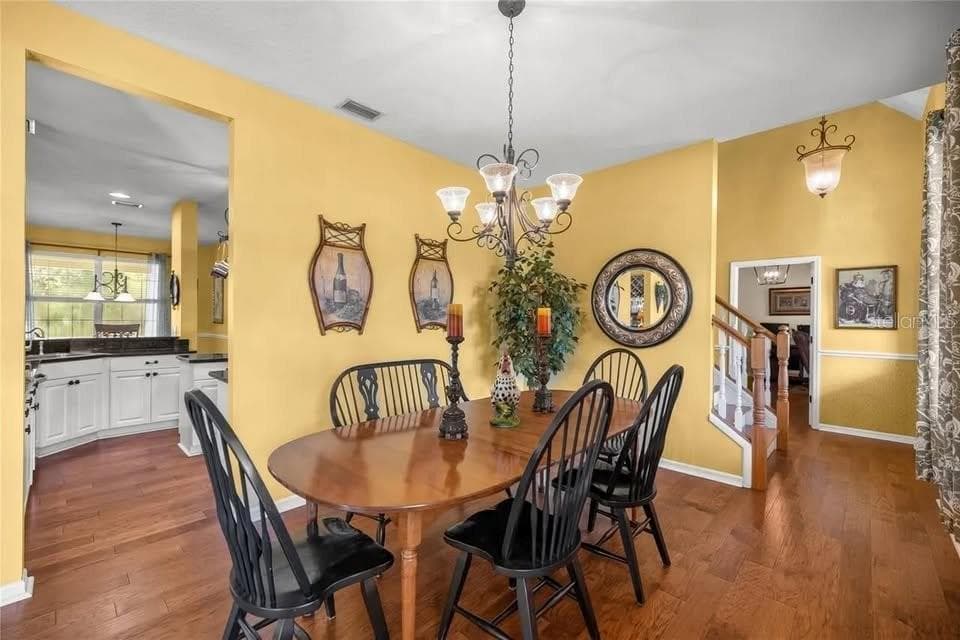 10264 SPRINGTREE LANE — photo 9 of 34
