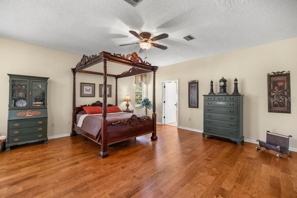 10264 SPRINGTREE LANE — photo 17 of 34