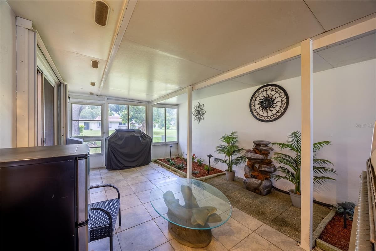 531 PANGOLA DRIVE — photo 23 of 45