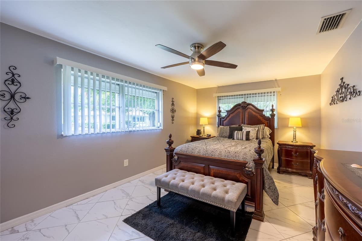 531 PANGOLA DRIVE — photo 6 of 45
