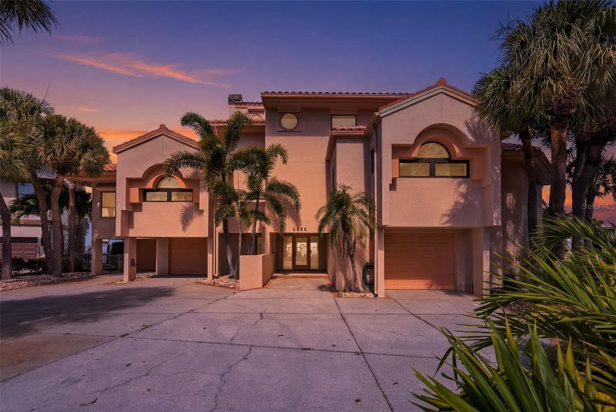 2869 SEABREEZE DRIVE — photo 41 of 57