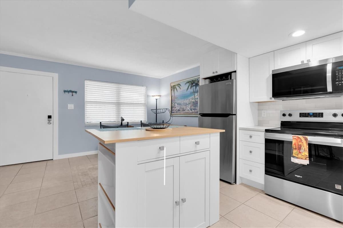 8800 BLIND PASS ROAD — photo 10 of 31