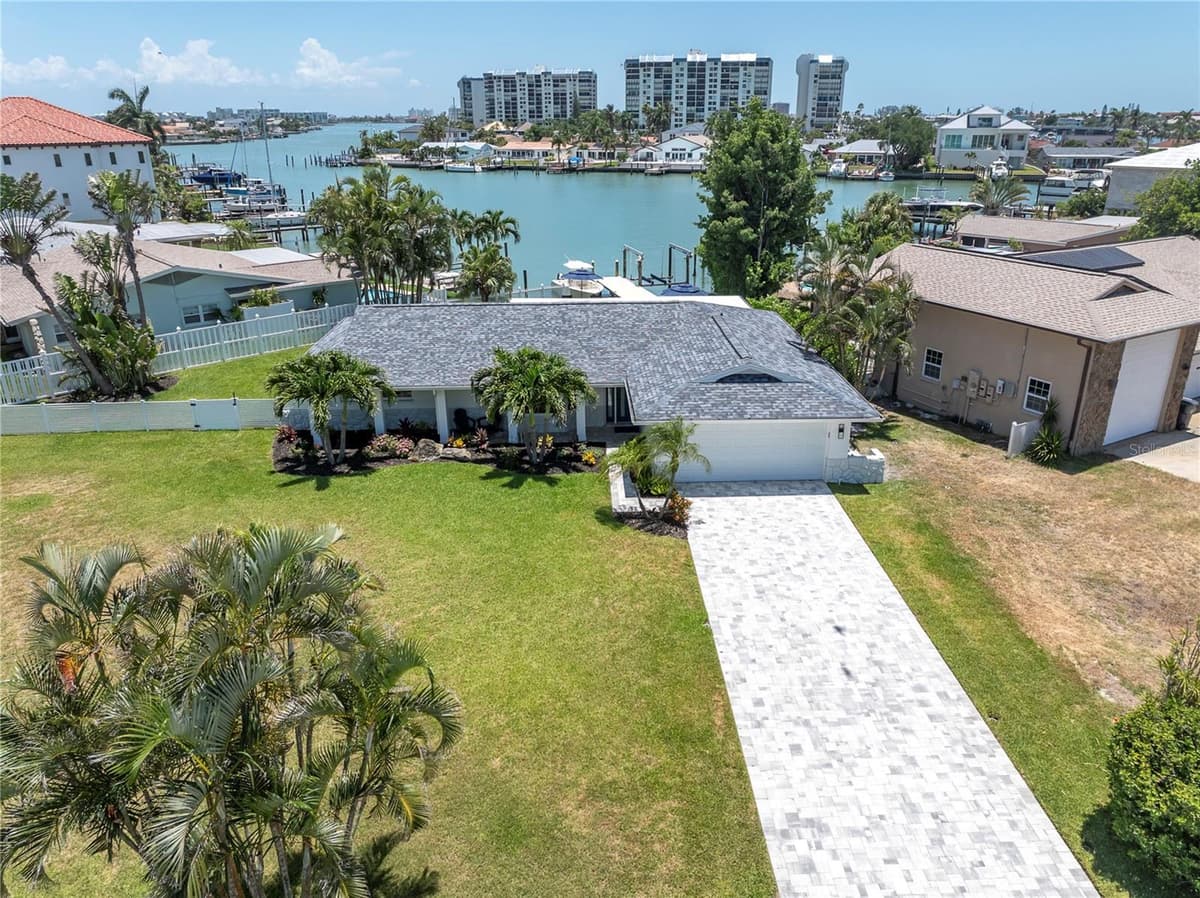 24 MARINA TERRACE — photo 6 of 49