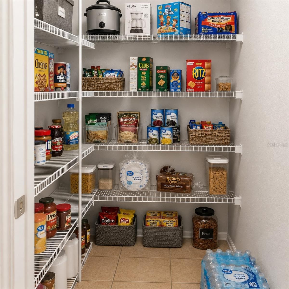15548 GEMINI DRIVE — photo 15 of 15
