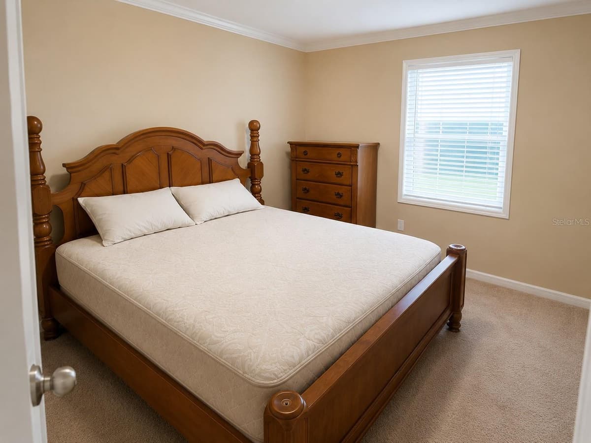 15548 GEMINI DRIVE — photo 8 of 15