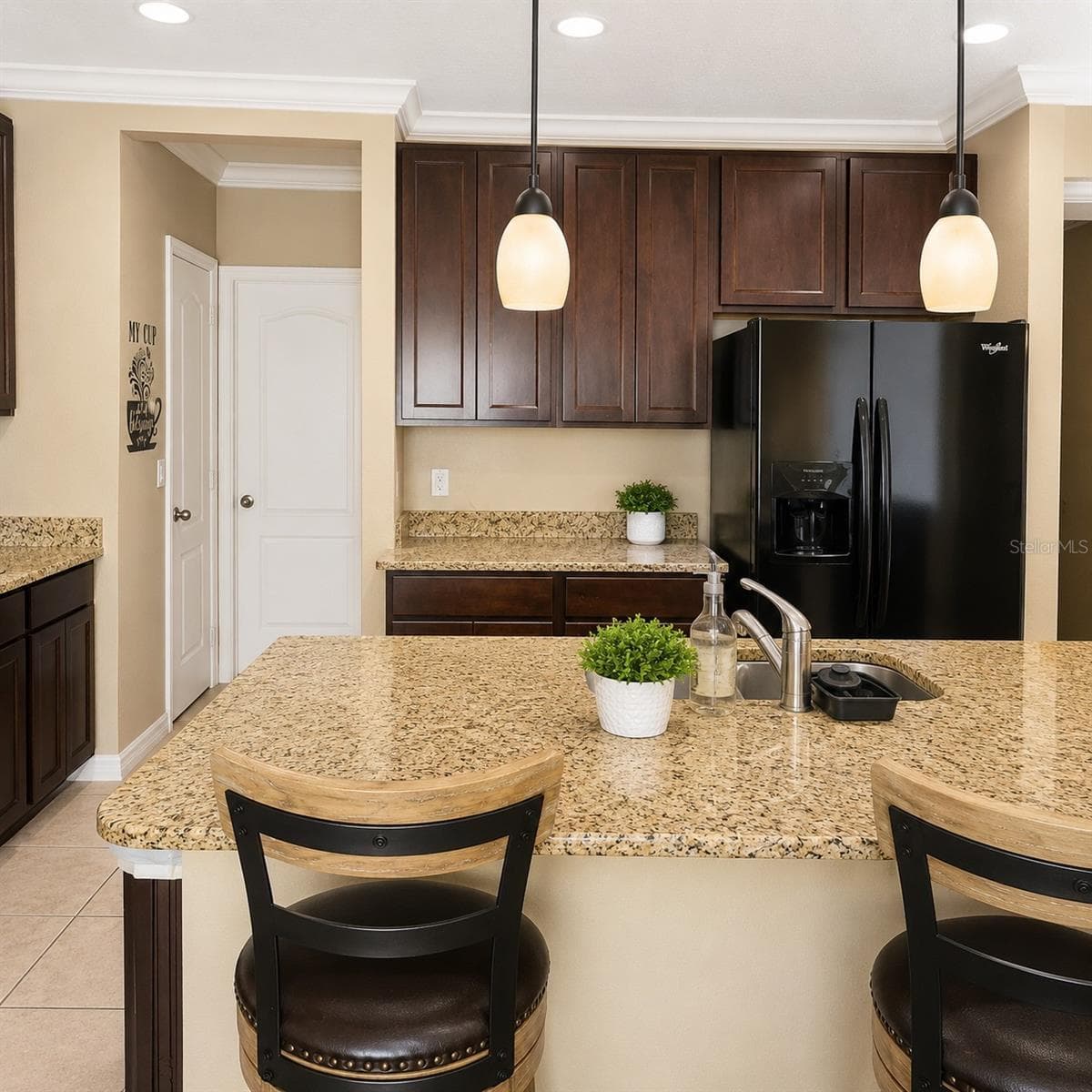 15548 GEMINI DRIVE — photo 13 of 15
