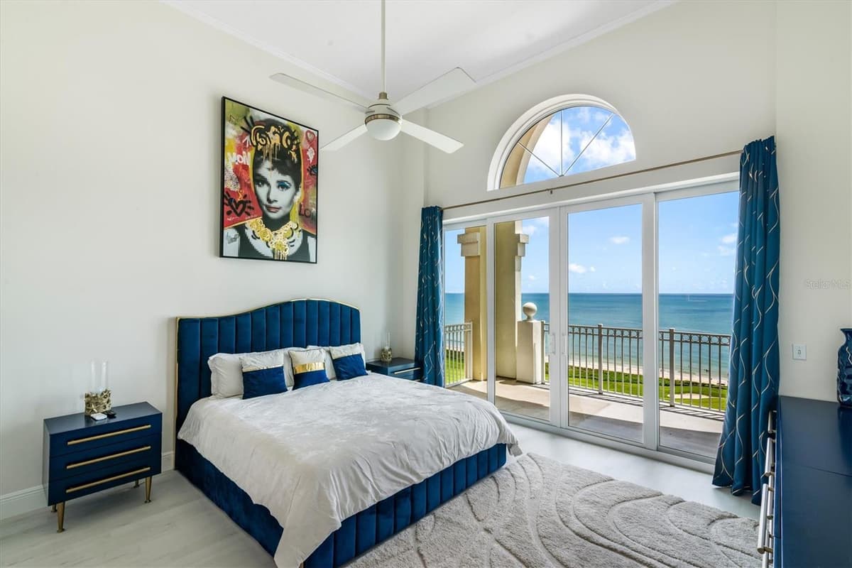 200 OCEAN CREST DRIVE — photo 19 of 70
