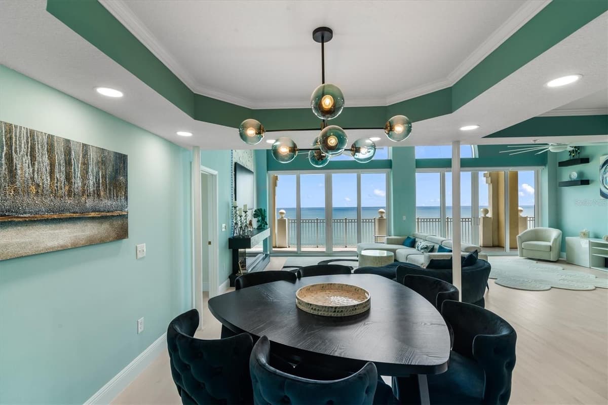 200 OCEAN CREST DRIVE — photo 18 of 70