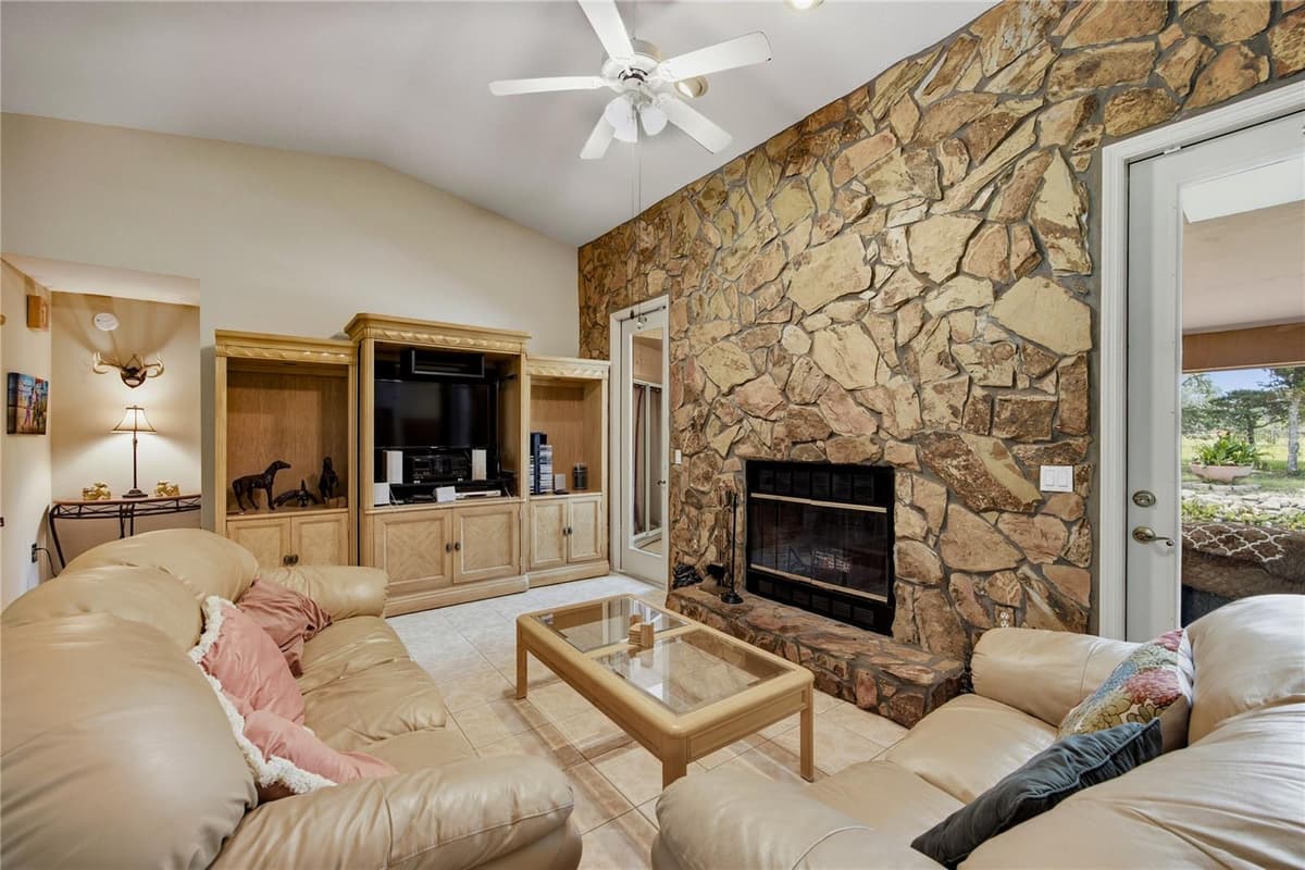 11751 16TH LANE — photo 15 of 97