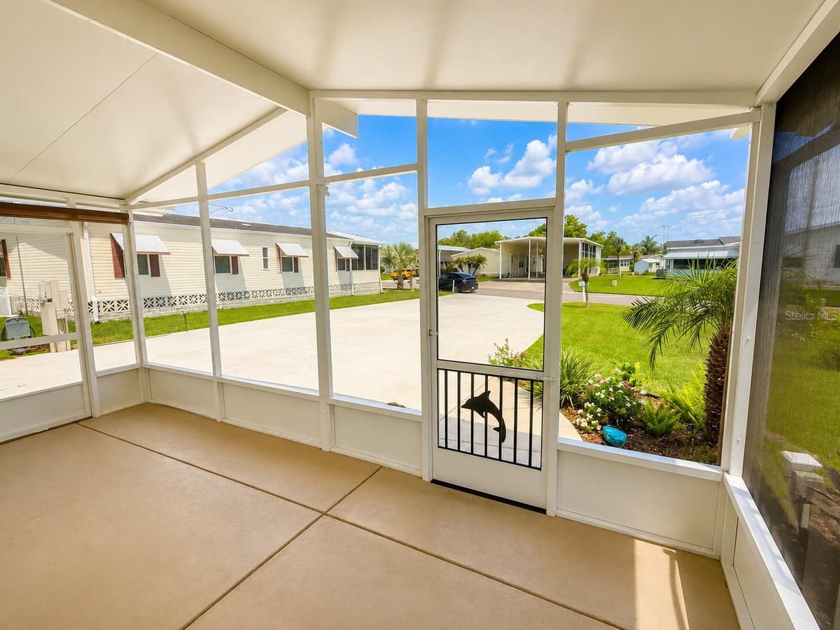 5245 ISLAND VIEW CIRCLE — photo 11 of 28