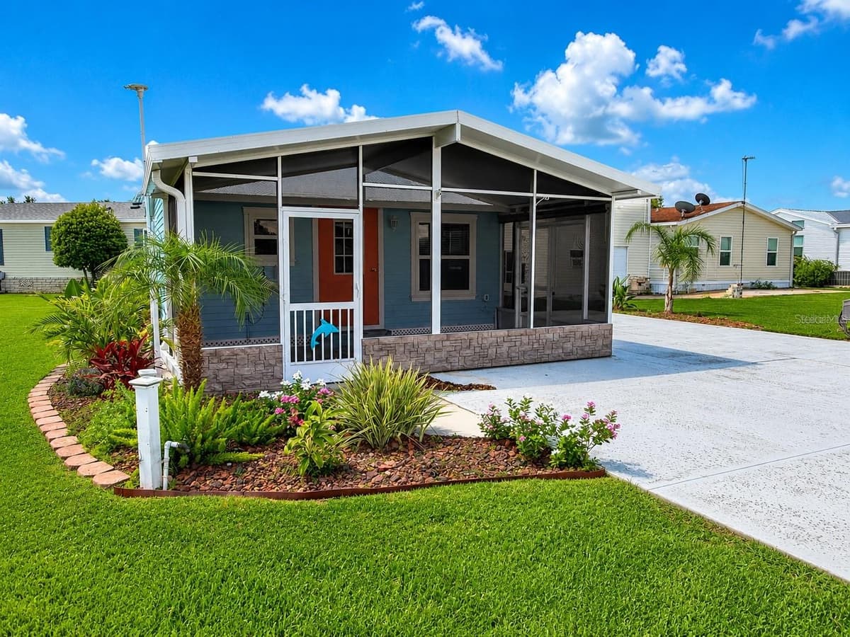 5245 ISLAND VIEW CIRCLE — photo 1 of 28