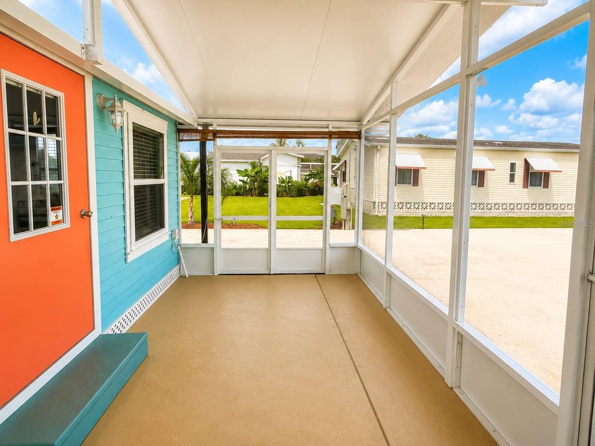 5245 ISLAND VIEW CIRCLE — photo 12 of 28