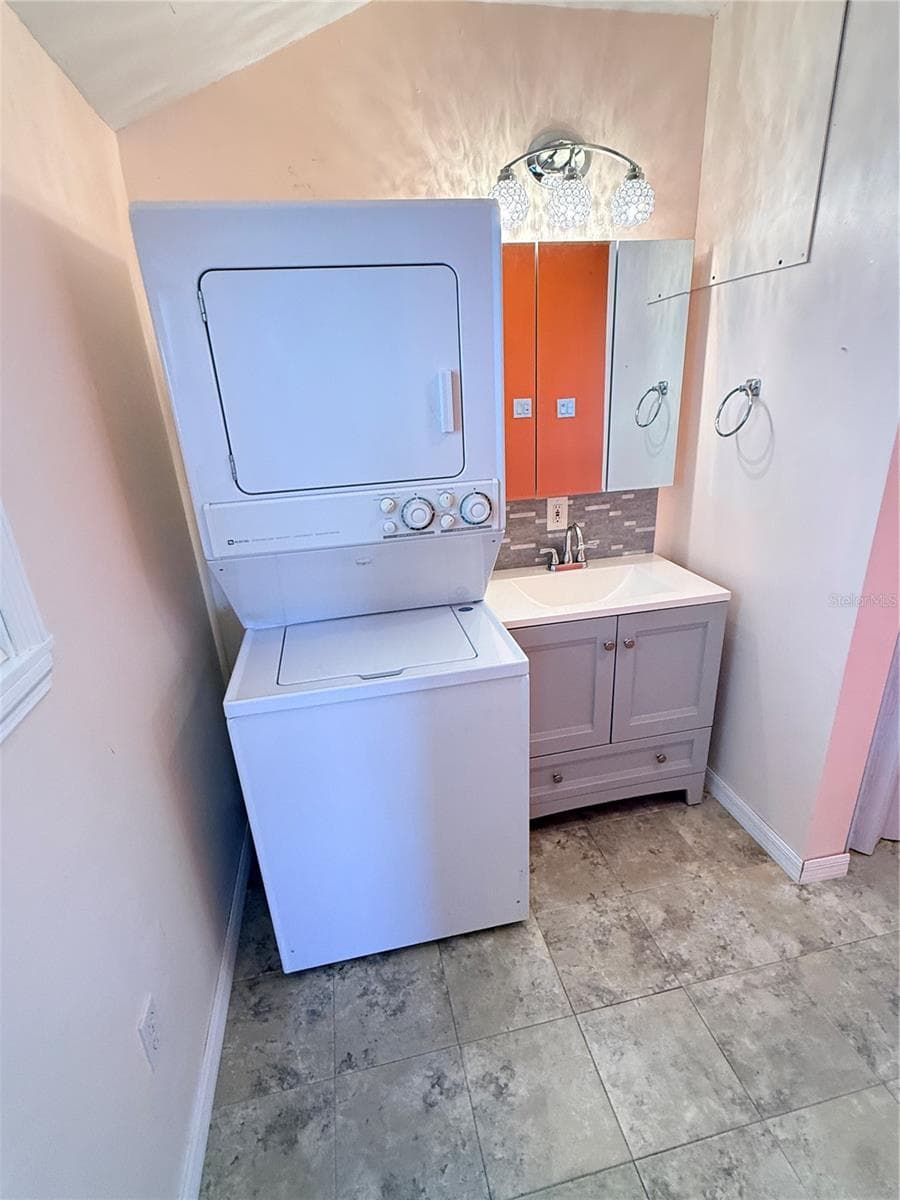 5245 ISLAND VIEW CIRCLE — photo 20 of 28