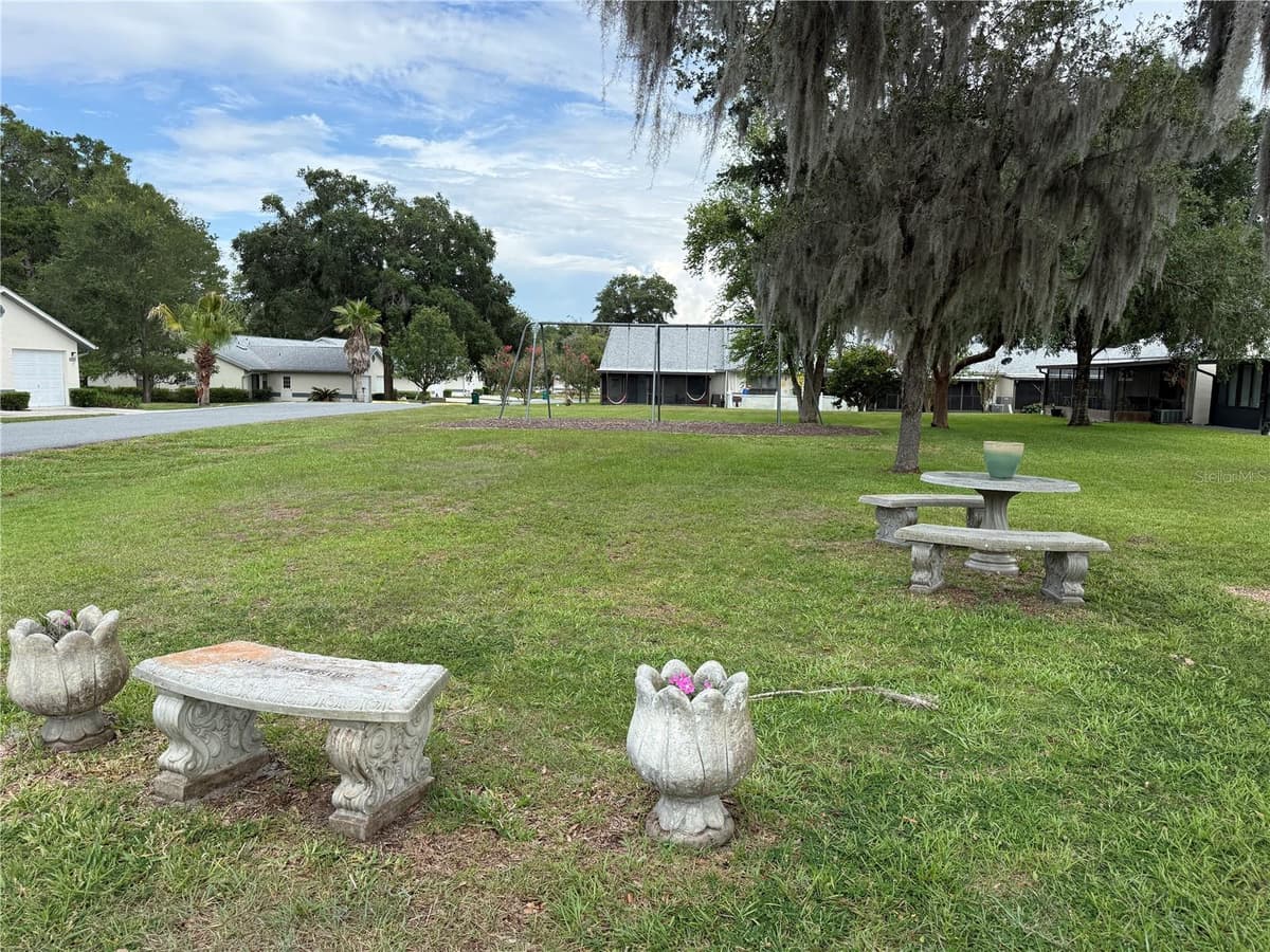 517 WHISPERING PINES BOULEVARD — photo 42 of 43