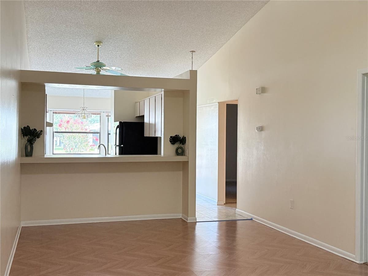 517 WHISPERING PINES BOULEVARD — photo 16 of 43