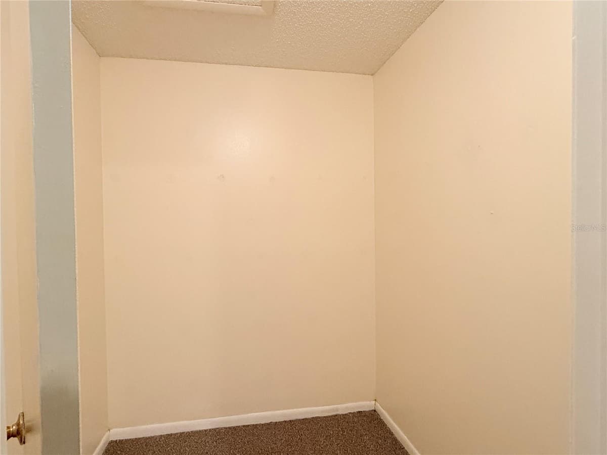 517 WHISPERING PINES BOULEVARD — photo 26 of 43