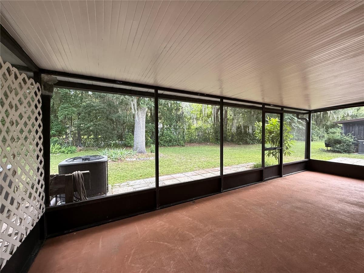 517 WHISPERING PINES BOULEVARD — photo 32 of 43