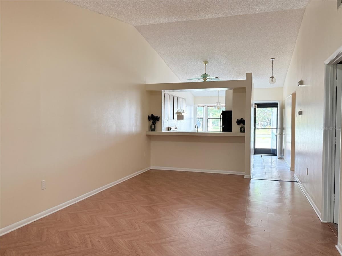 517 WHISPERING PINES BOULEVARD — photo 17 of 43