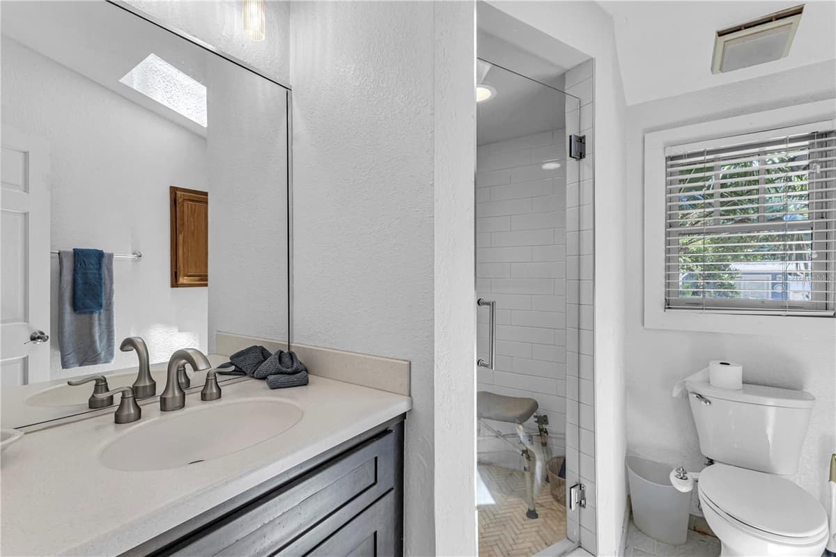 55342 CLAIRE STREET — photo 29 of 52
