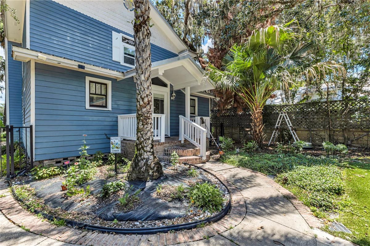 55342 CLAIRE STREET — photo 14 of 52