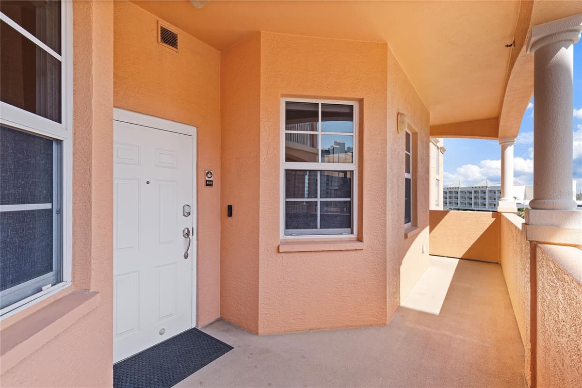 530 S GULFVIEW BLVD — photo 32 of 33