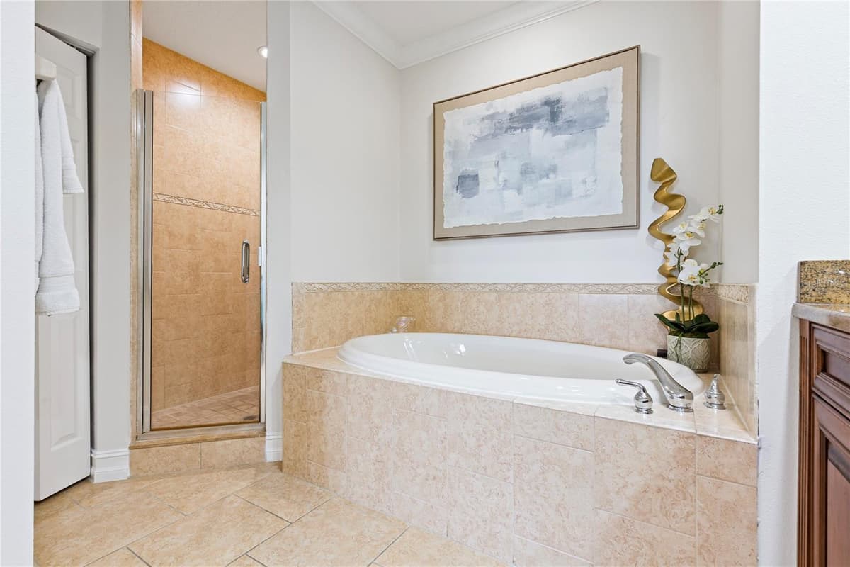 530 S GULFVIEW BLVD — photo 17 of 33