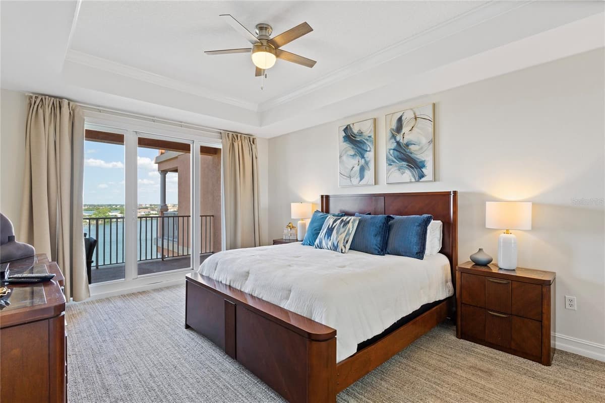 530 S GULFVIEW BLVD — photo 12 of 33