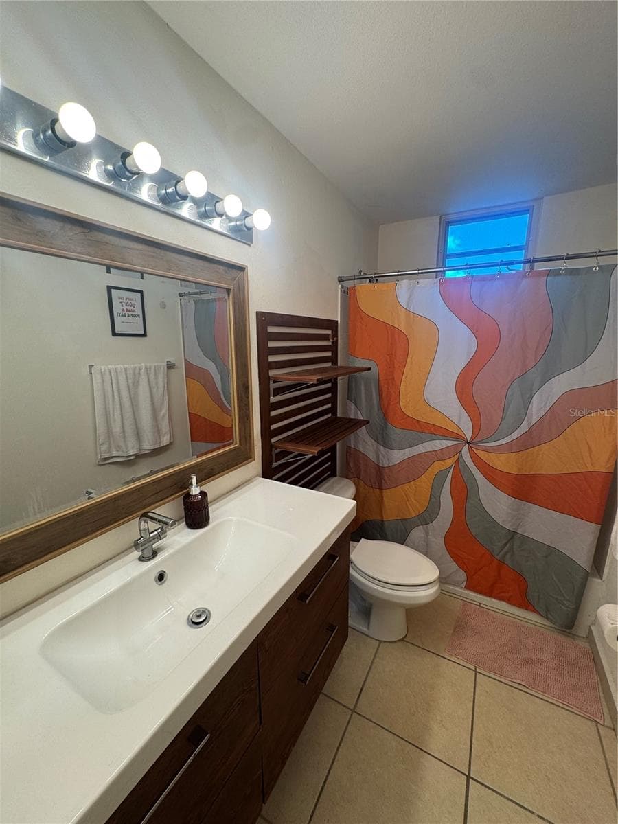 400 GRAN BLVD LOS PRADOS — photo 13 of 20