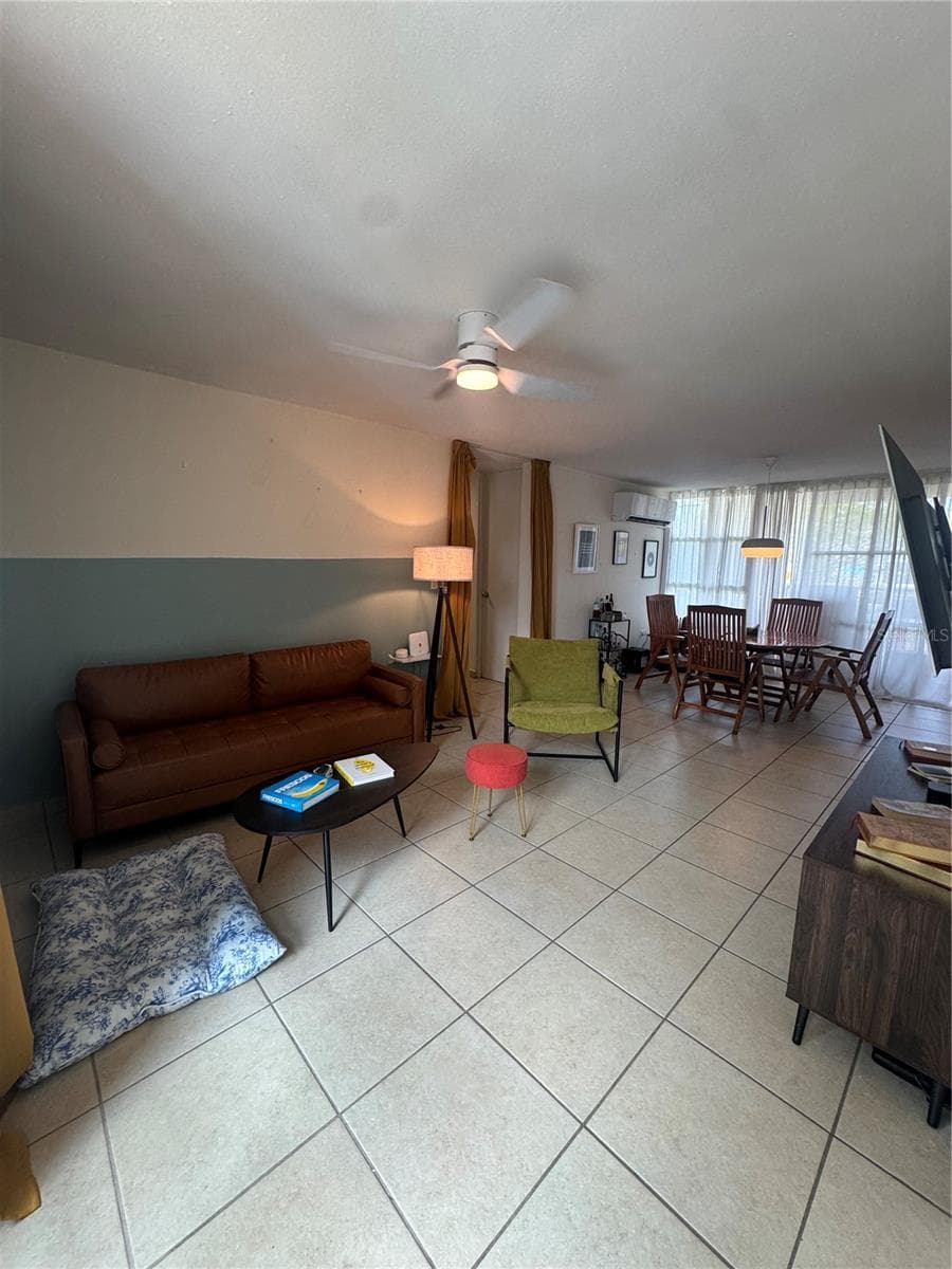 400 GRAN BLVD LOS PRADOS — photo 4 of 20