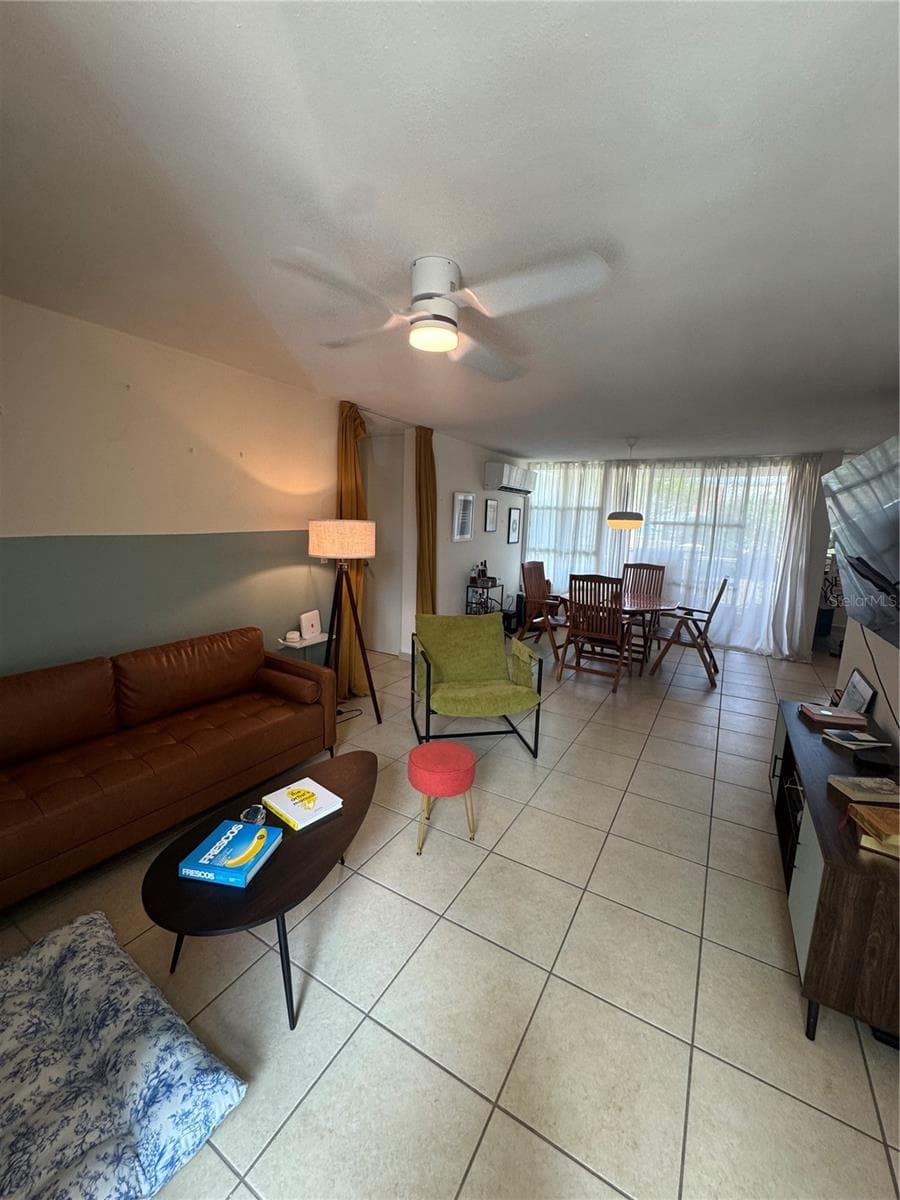 400 GRAN BLVD LOS PRADOS — photo 3 of 20