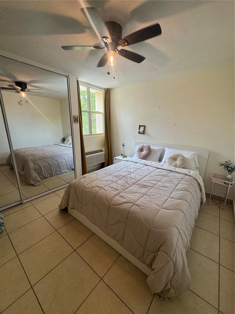 400 GRAN BLVD LOS PRADOS — photo 15 of 20
