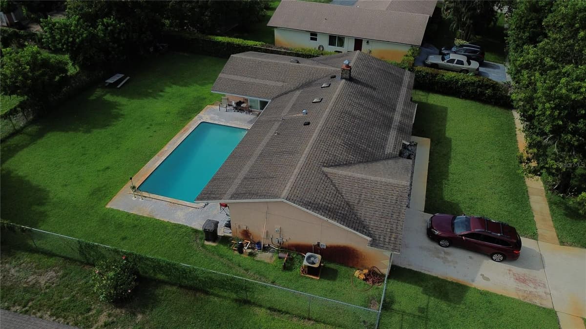 4215 LATONA AVENUE — photo 25 of 38