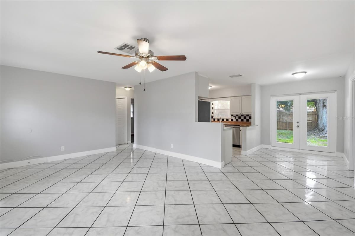 8331 55TH STREET — photo 14 of 46