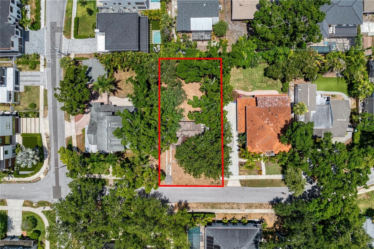 3403 BAY VILLA AVENUE — photo 2 of 5