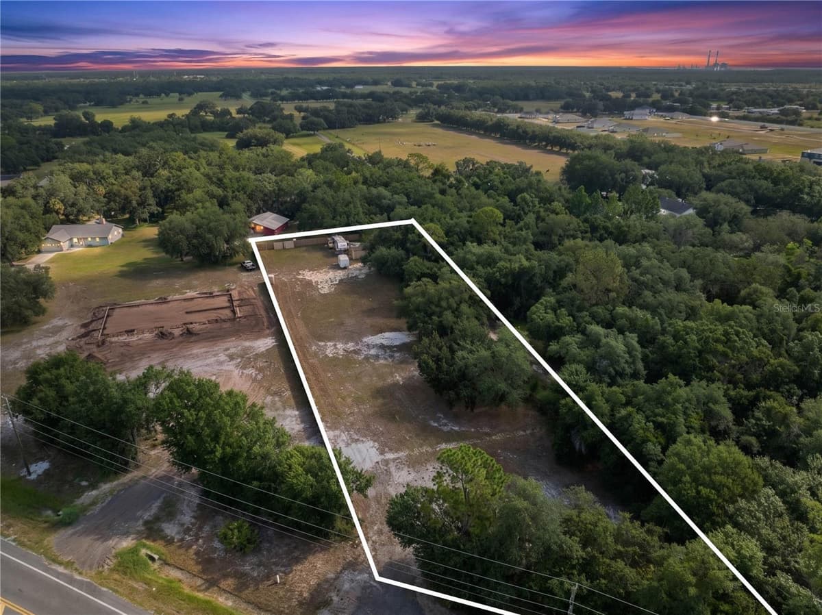 15580 COUNTY ROAD 675 — photo 1 of 23