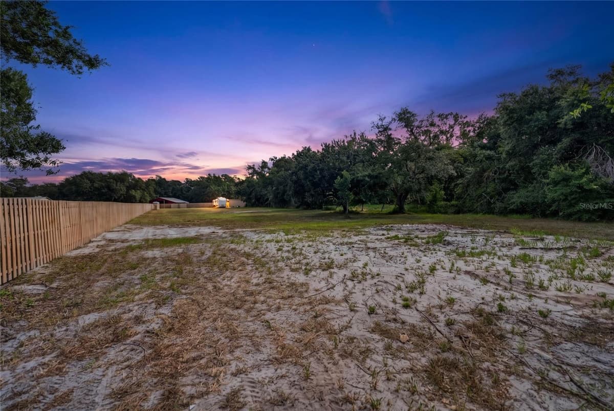 15580 COUNTY ROAD 675 — photo 3 of 23