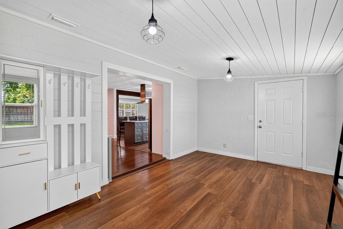 2334 CITRUS AVENUE — photo 17 of 56