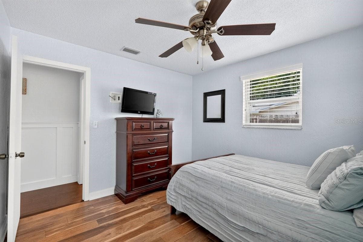 2334 CITRUS AVENUE — photo 33 of 56