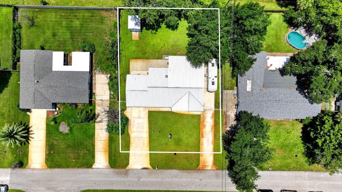 2334 CITRUS AVENUE — photo 46 of 56