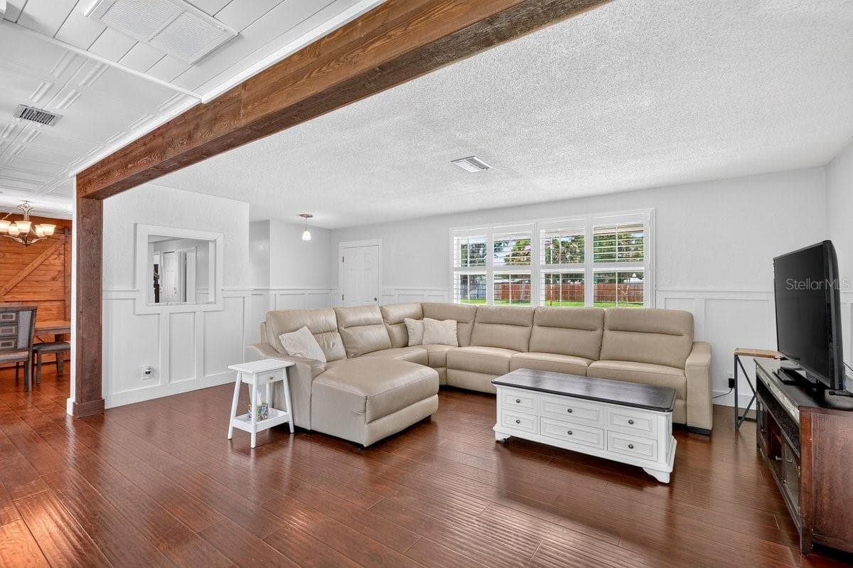 2334 CITRUS AVENUE — photo 35 of 56