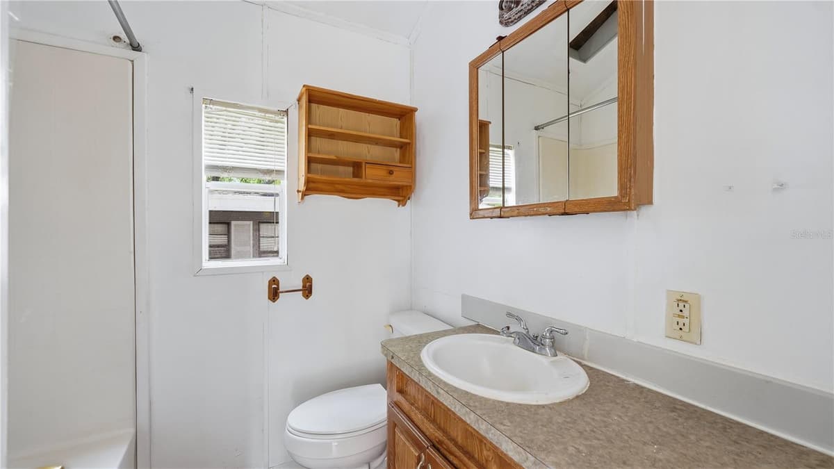 3000 CLARCONA ROAD — photo 13 of 21