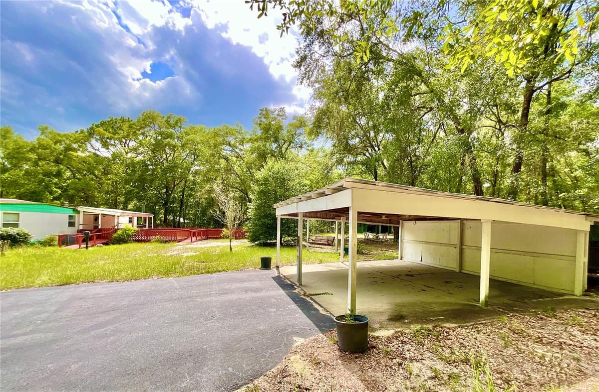 8232 SWAN LAKE ROAD — photo 13 of 52