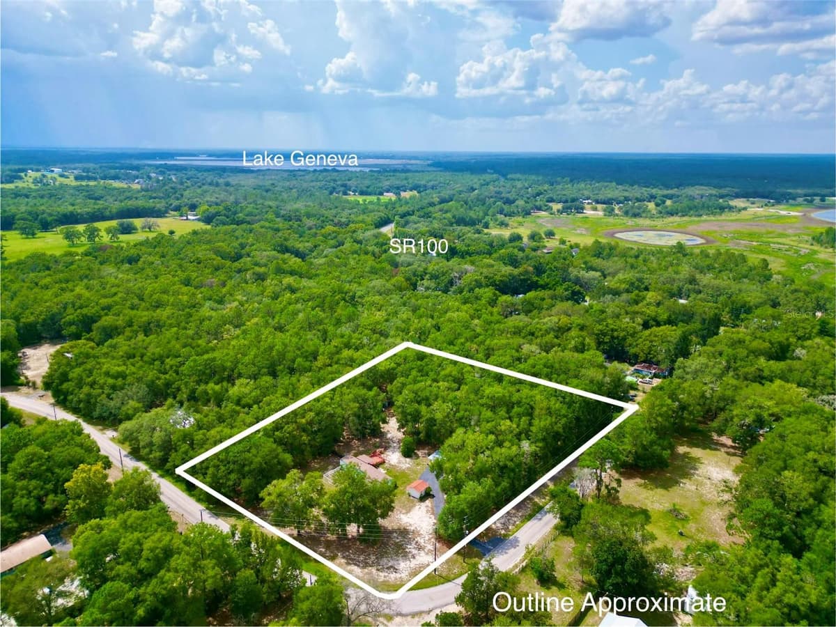 8232 SWAN LAKE ROAD — photo 2 of 52