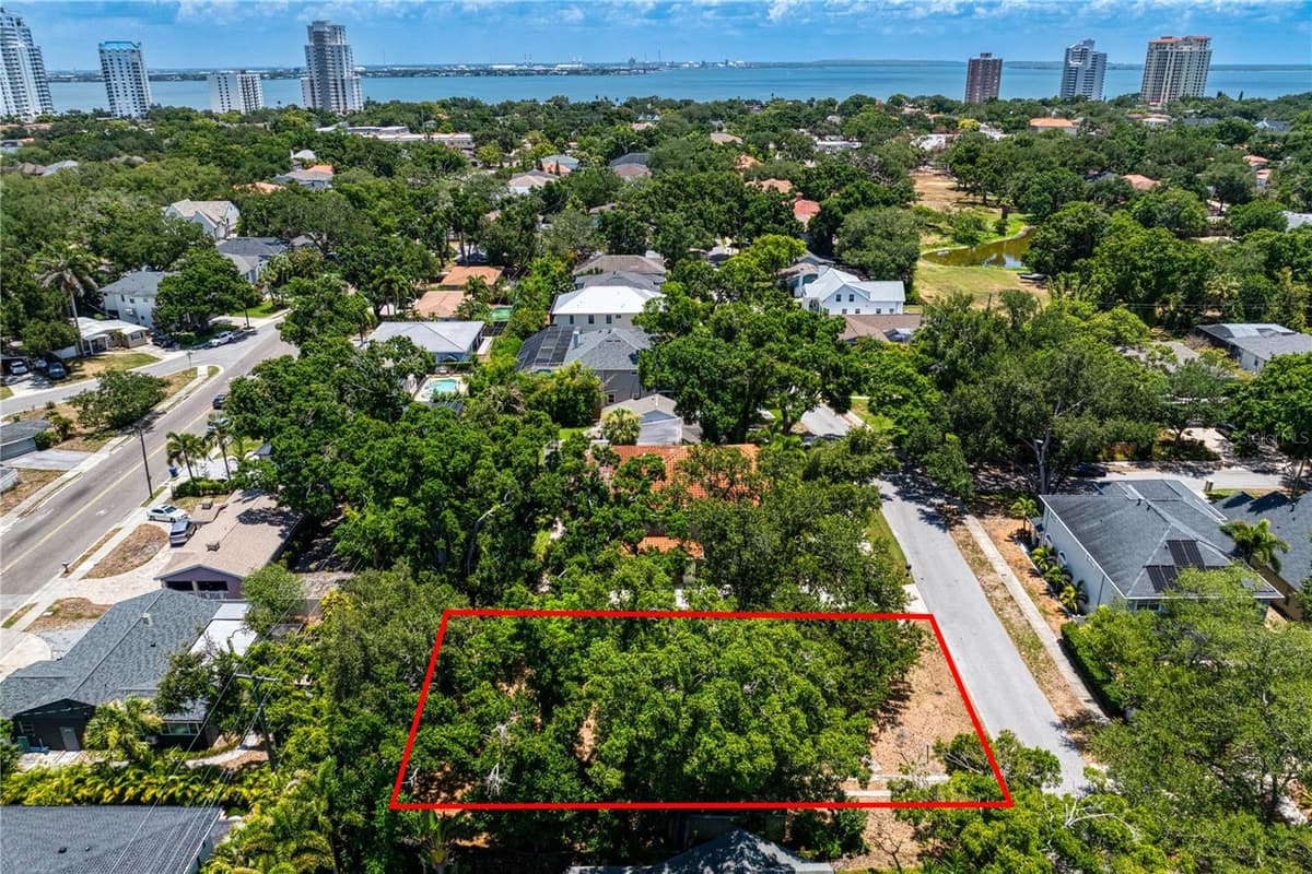 3403 BAY VILLA AVENUE — photo 3 of 5