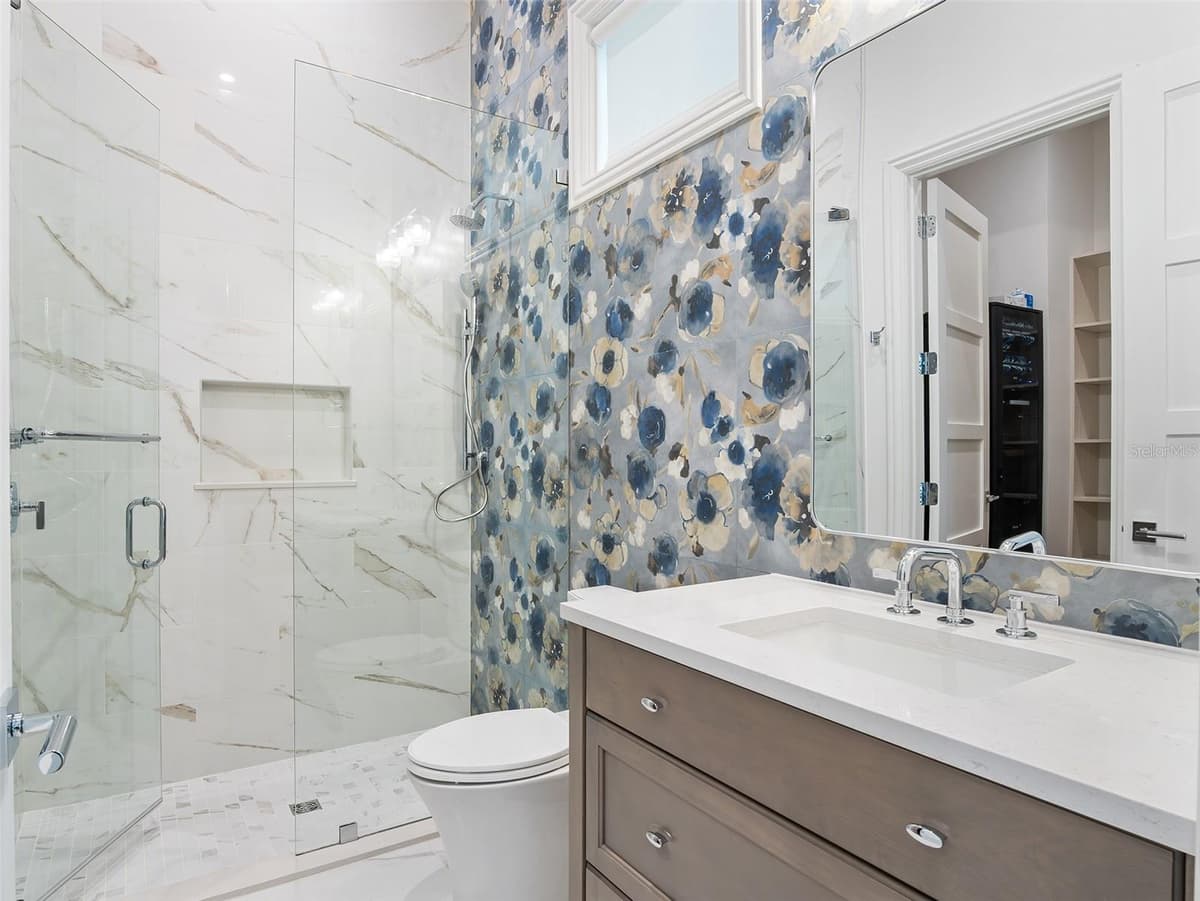 9316 GLADYS GARDEN CT — photo 46 of 73