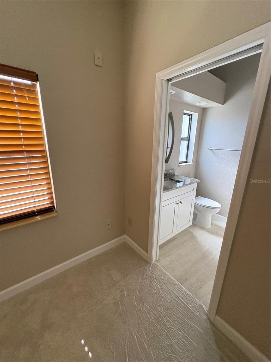 15810 REDINGTON DRIVE — photo 21 of 43