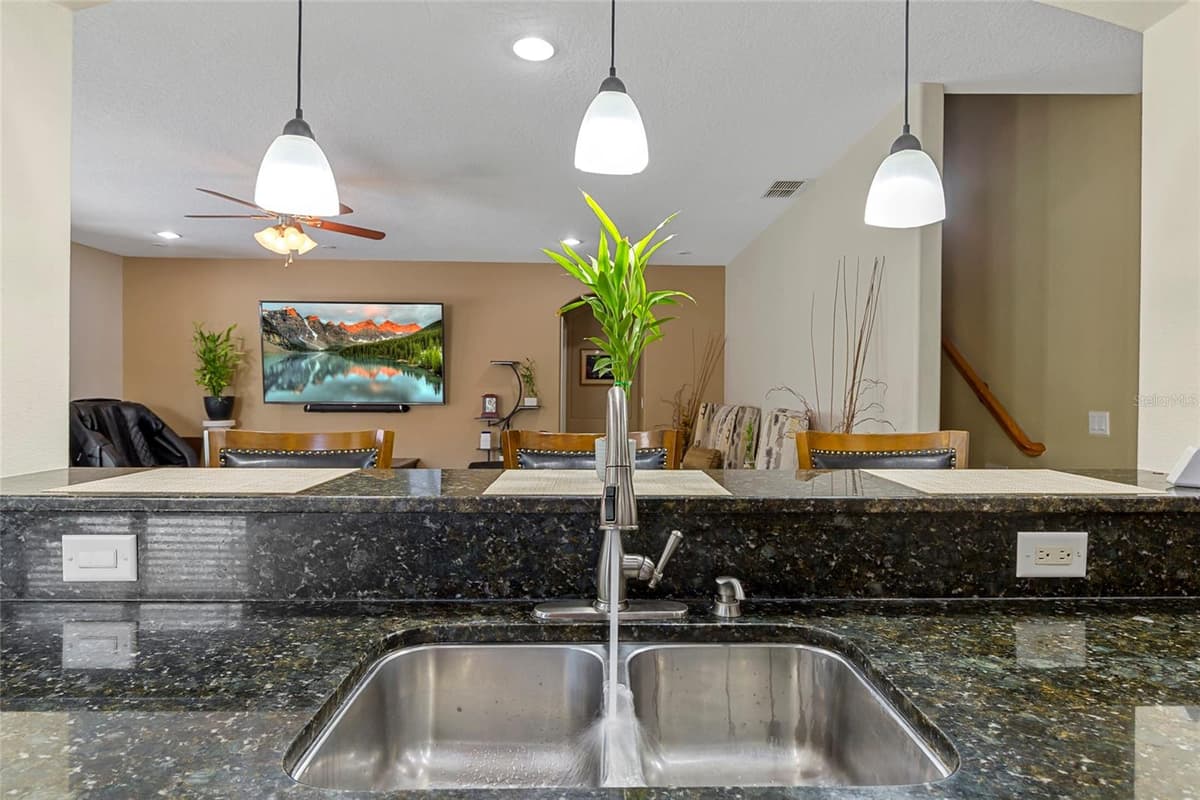 1945 ABBEY RIDGE DRIVE — photo 7 of 23