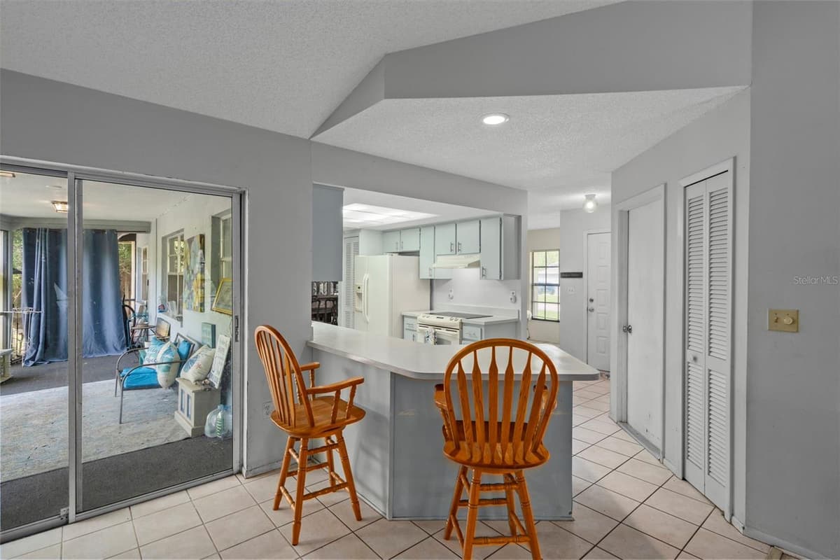 14058 SULLIVAN STREET — photo 19 of 33